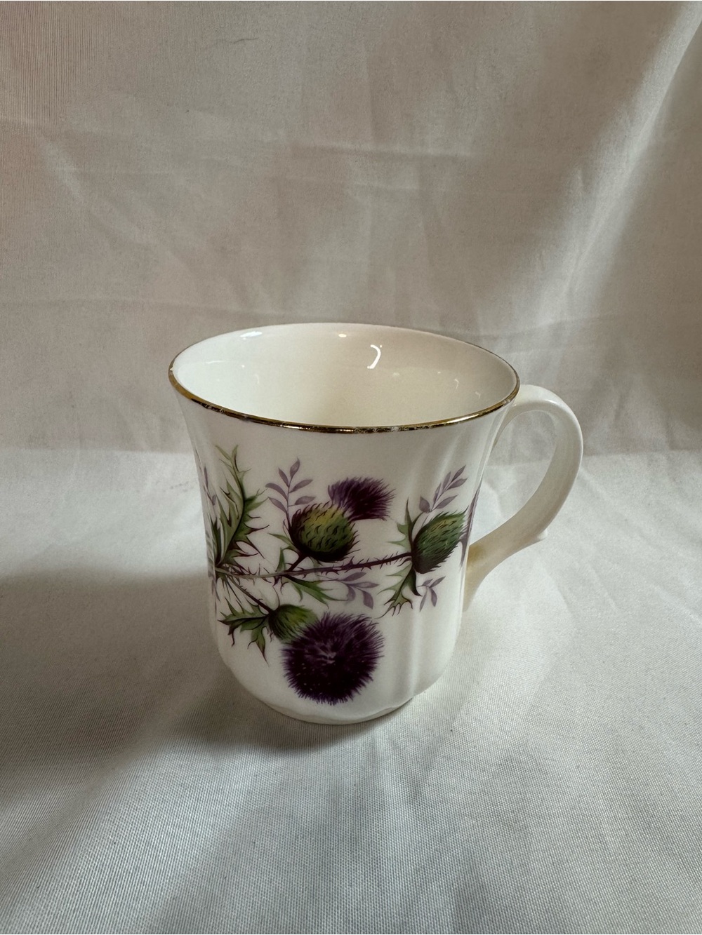 Vintage Duchess Bone China England Thistle Cup Highland Beauty Gold Trim Mug